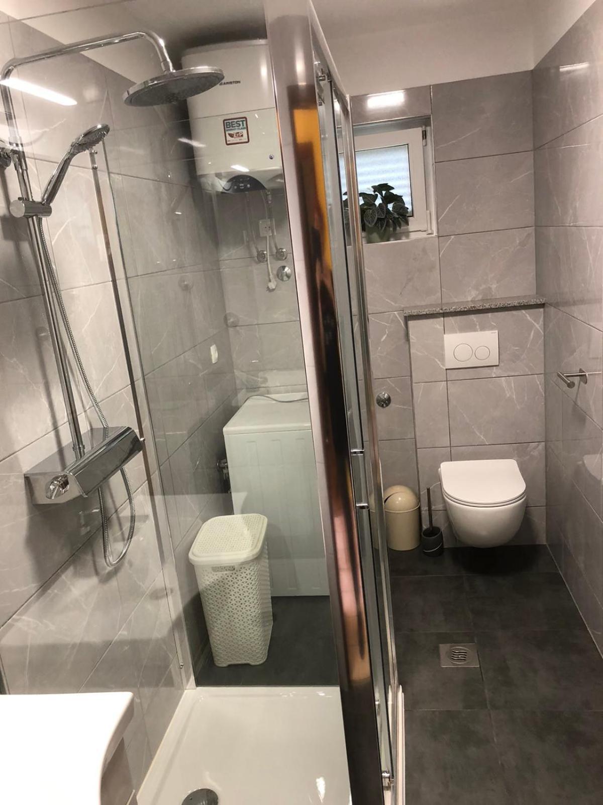 Apartment Grubelic Prvic Sepurine Eksteriør billede